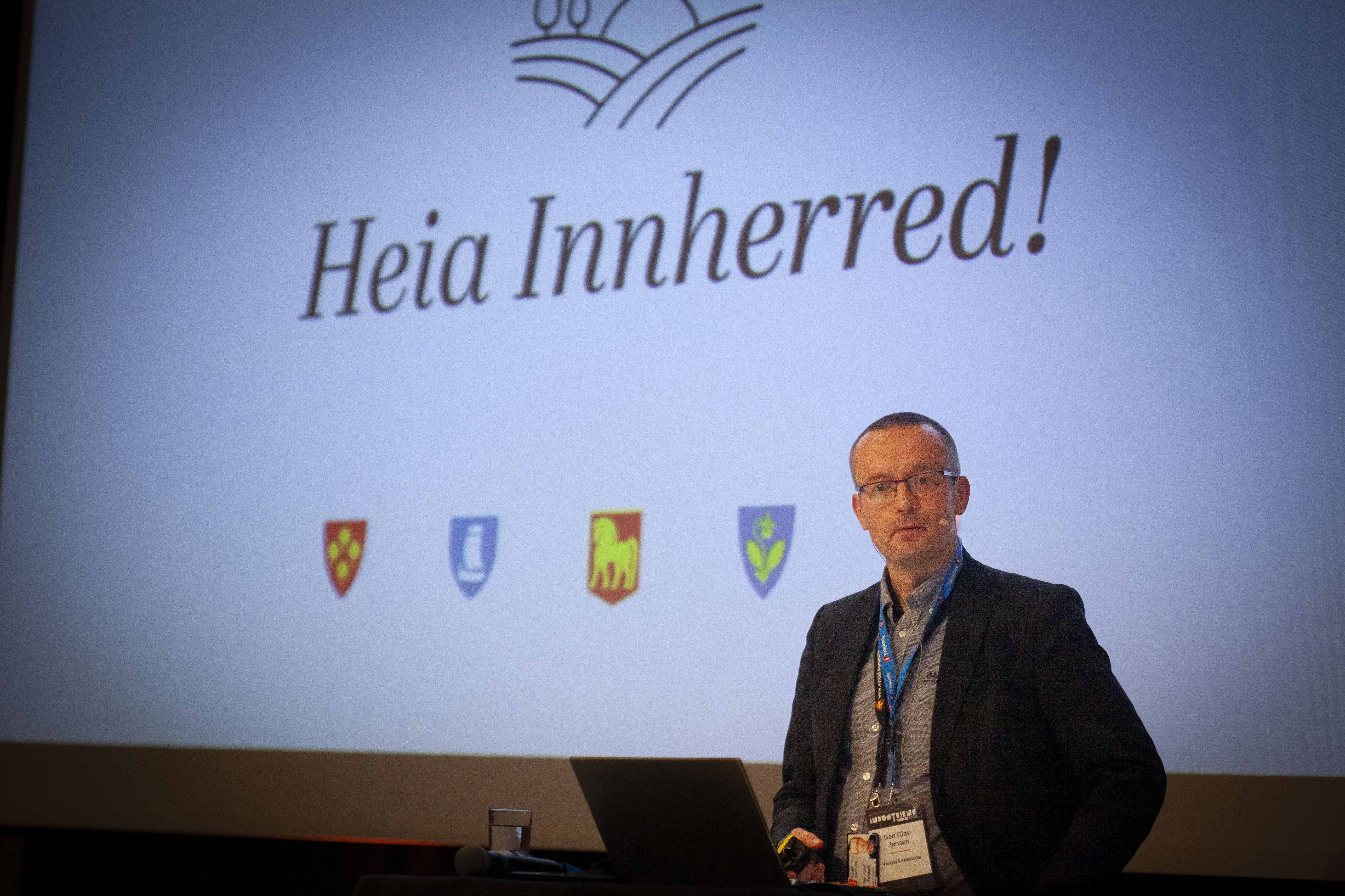 Kommunedirektør i Verdal kommune, Geir Olav Jensen da han presenterte Heia Innherred under Fagkonferansen i Industriens Uke 2023. Foto: Kjersti Fikse/INF